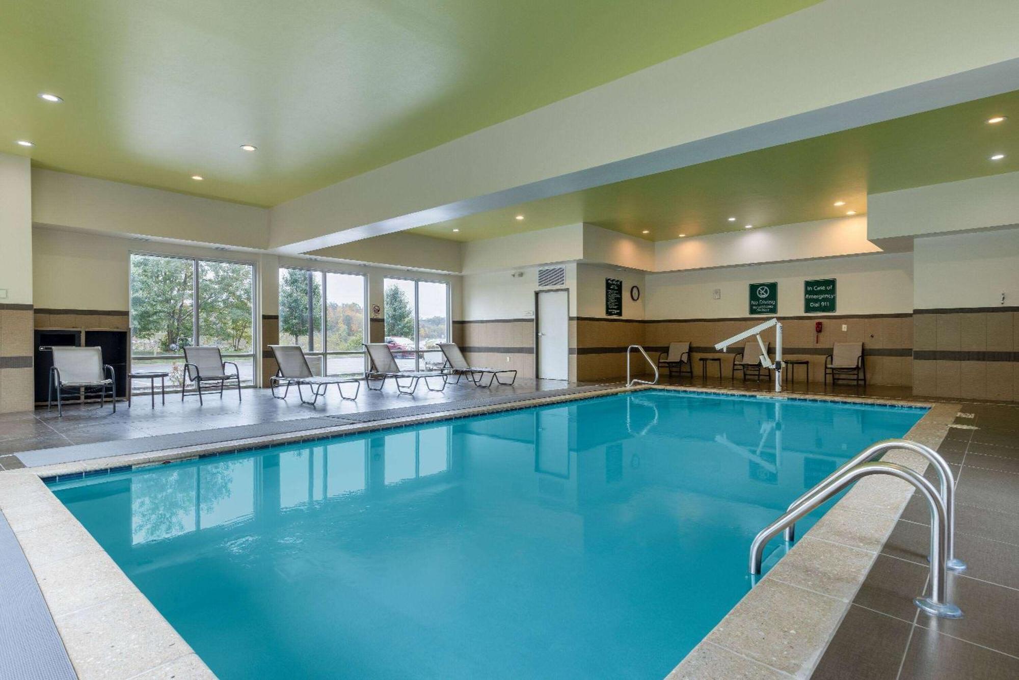 Hotel La Quinta By Wyndham Morgantown Exteriér fotografie