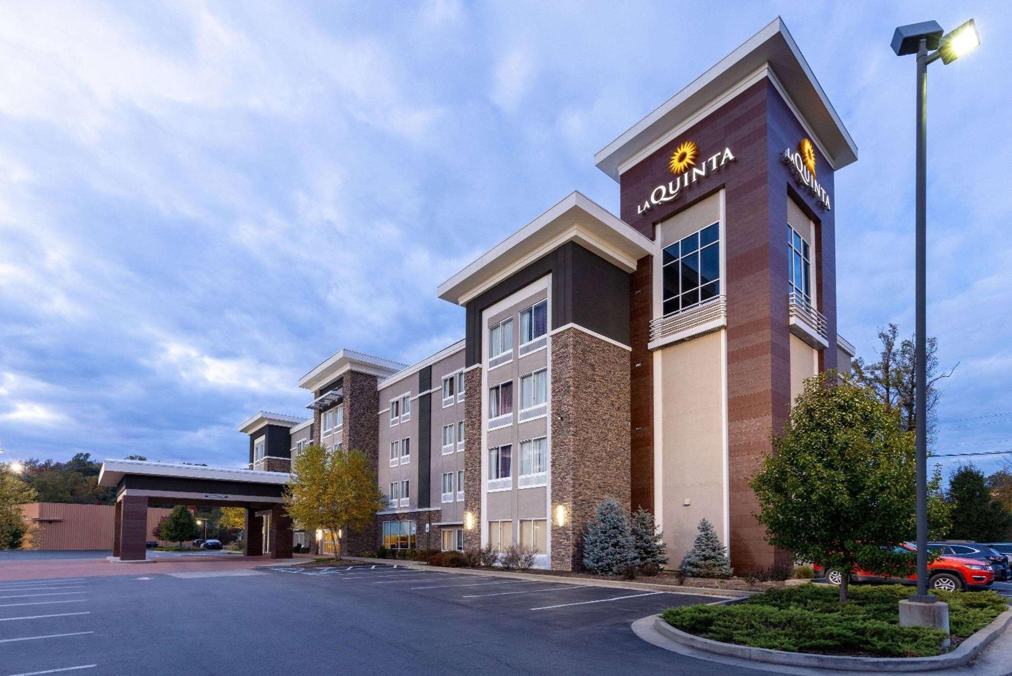 Hotel La Quinta By Wyndham Morgantown Exteriér fotografie